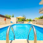 Villa Large Private Pool Ac Wifi *
