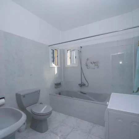 Villa Large Private Pool Ac Wifi