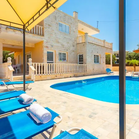Large Private Pool Ac Wifi *