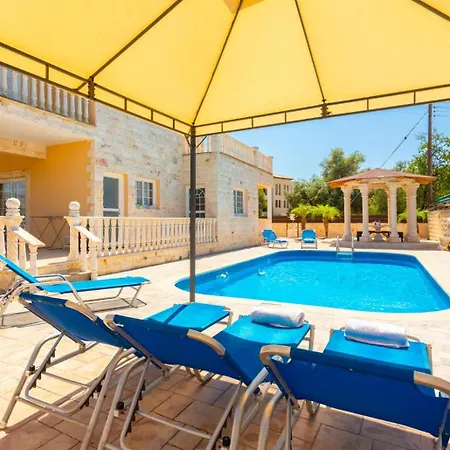 Large Private Pool Ac Wifi
