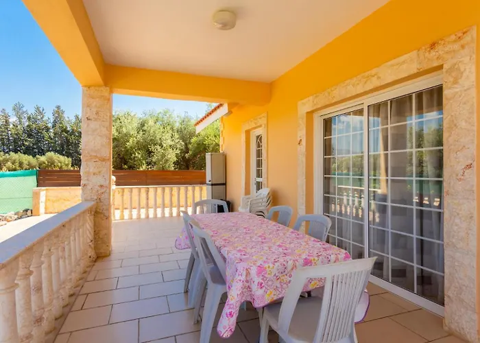 Large Private Pool Ac Wifi Villa